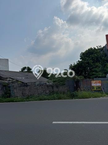 Tanah Kosong Dijual di Tangerang Selatan dengan Area 800m2 Tanah Kosong Dijual di Tangerang Selatan dengan Area 800m2