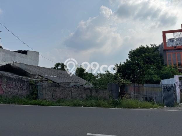 Tanah Kosong Dijual di Tangerang Selatan dengan Area 800m2 Tanah Kosong Dijual di Tangerang Selatan dengan Area 800m2
