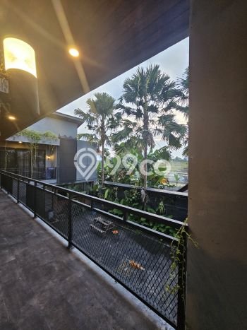 INVESTASI POTENSIAL! Vila di , Area 520m2m², Lingkungan Prima INVESTASI POTENSIAL! Vila di , Area 520m2m², Lingkungan Prima