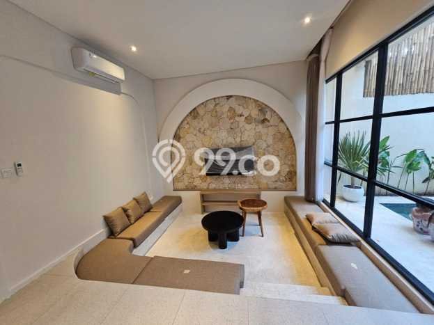 LOKASI STRATEGIS! Vila Kawasan Kerobokan, Luas 150m², Lingkungan Strategis LOKASI STRATEGIS! Vila Kawasan Kerobokan, Luas 150m², Lingkungan Strategis