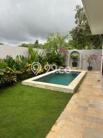 Vila Terawat Kawasan , Ukuran 100m2m², Posisi Premium dengan akses mudah Vila Terawat Kawasan , Ukuran 100m2m², Posisi Premium dengan akses mudah