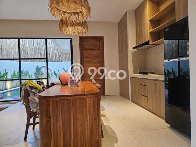 LOKASI STRATEGIS! Vila Kawasan Kerobokan, Luas 150m², Lingkungan Strategis LOKASI STRATEGIS! Vila Kawasan Kerobokan, Luas 150m², Lingkungan Strategis