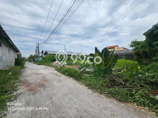 Tanah For Rent Kawasan Kerobokan, Luas 1000m2m², Ideal untuk Usaha Tanah For Rent Kawasan Kerobokan, Luas 1000m2m², Ideal untuk Usaha