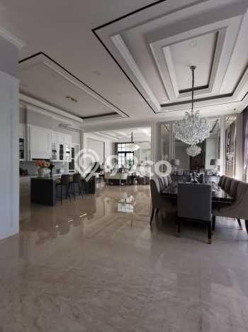 Jual Rumah Mewah Elegan Dengan View Cantik di Pantai Indah Kapuk, Jakarta Utara Jual Rumah Mewah Elegan Dengan View Cantik di Pantai Indah Kapuk, Jakarta Utara