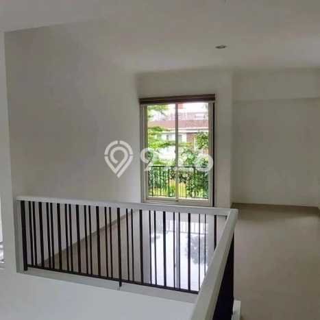 Jual Rumah Luas Megah Dengan View Eksklusif di Alam Sutera, Tangerang Jual Rumah Luas Megah Dengan View Eksklusif di Alam Sutera, Tangerang