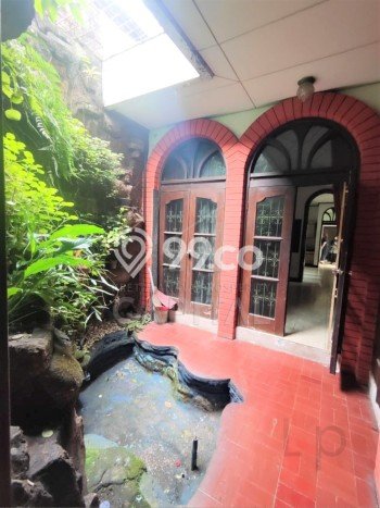 Lokasi strategis! Rumah siap pakai disewakan di Sukajadi LB 400m2 Lokasi strategis! Rumah siap pakai disewakan di Sukajadi LB 400m2