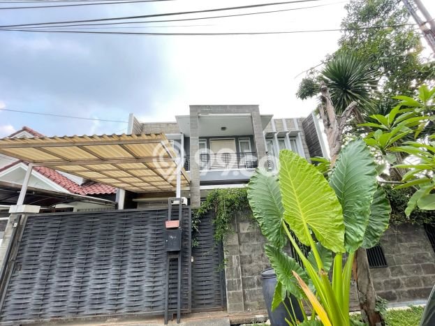 Dijual Rumah Premium dengan Fasilitas Sekitar Lengkap di Batununggal, Bandung Dijual Rumah Premium dengan Fasilitas Sekitar Lengkap di Batununggal, Bandung