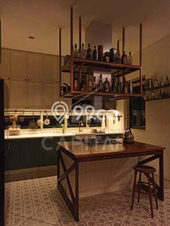 Hunian Elit LB 450m2 Siap Huni Desain Elegan di Pasteur, Bandung Hunian Elit LB 450m2 Siap Huni Desain Elegan di Pasteur, Bandung