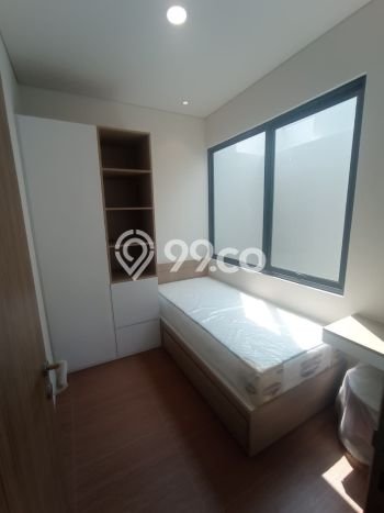 For Sale Hunian Rumah Nyaman 4 KT di BSD City, Tangerang For Sale Hunian Rumah Nyaman 4 KT di BSD City, Tangerang