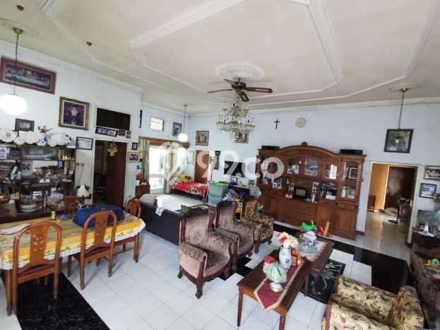Rumah Mewah LB 350m2 Siap Pakai Desain Elegan di Rawamangun, Jakarta Timur Rumah Mewah LB 350m2 Siap Pakai Desain Elegan di Rawamangun, Jakarta Timur