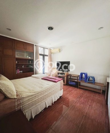 Jual Rumah Mewah Megah Dengan View Eksklusif di Pulomas, Jakarta Timur Jual Rumah Mewah Megah Dengan View Eksklusif di Pulomas, Jakarta Timur