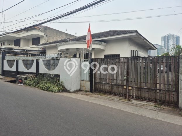 Hunian Elit LB 500m2 Siap Pakai Desain Elegan di Cawang, Jakarta Timur Hunian Elit LB 500m2 Siap Pakai Desain Elegan di Cawang, Jakarta Timur