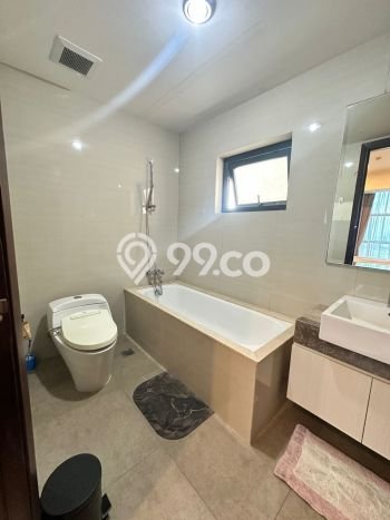 Apartemen Disewa Murah 2 KT / 2 KM di Tebet, Jakarta Selatan Apartemen Disewa Murah 2 KT / 2 KM di Tebet, Jakarta Selatan