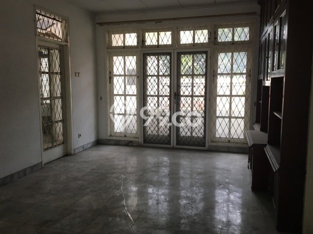 Dijual Rumah Mewah Megah Dengan View Cantik di Pejaten, Jakarta Selatan Dijual Rumah Mewah Megah Dengan View Cantik di Pejaten, Jakarta Selatan