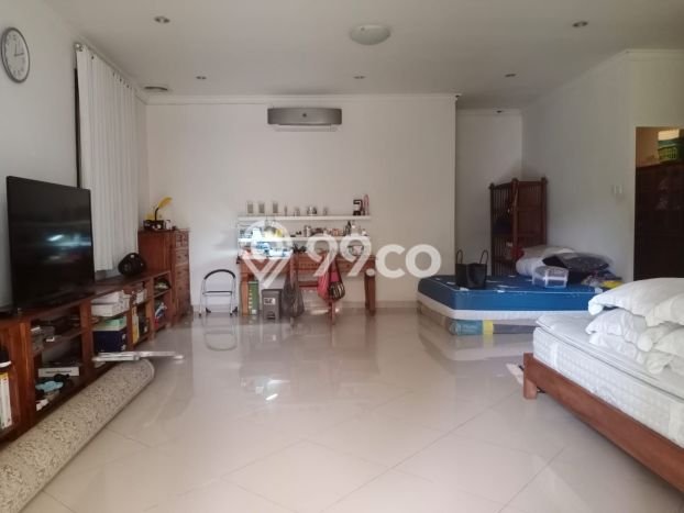 Jual Rumah Luas Megah Dengan View Cantik di Lenteng Agung, Jakarta Selatan Jual Rumah Luas Megah Dengan View Cantik di Lenteng Agung, Jakarta Selatan