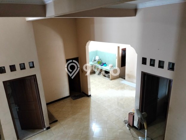 Dijual Komersial di Cilodong Depok LT 300m2 / LB 420m2 Dijual Komersial di Cilodong Depok LT 300m2 / LB 420m2