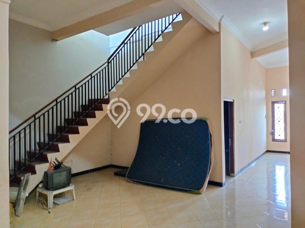 Dijual Komersial di Cilodong Depok LT 300m2 / LB 420m2 Dijual Komersial di Cilodong Depok LT 300m2 / LB 420m2