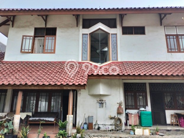 Hunian Mewah LB 380m2 Siap Huni Desain Elegan di Cikokol, Tangerang Hunian Mewah LB 380m2 Siap Huni Desain Elegan di Cikokol, Tangerang