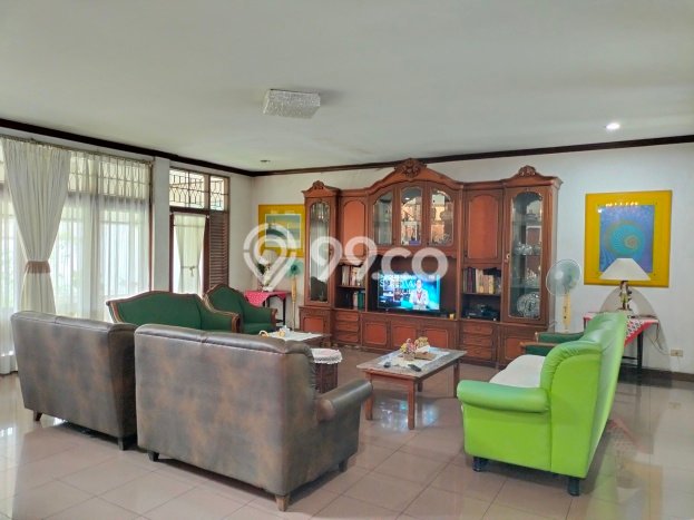 Hunian Mewah LB 380m2 Siap Huni Desain Elegan di Cikokol, Tangerang Hunian Mewah LB 380m2 Siap Huni Desain Elegan di Cikokol, Tangerang