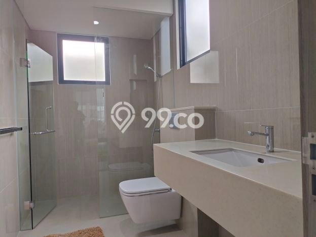 Rumah Strategis , Bogor, LT 181m2m² Bangunan 176m2m² Rumah Strategis , Bogor, LT 181m2m² Bangunan 176m2m²