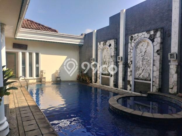 Ready to Use! Luxury House LT 1058m2 Desain Modern di Ahmadyani Ready to Use! Luxury House LT 1058m2 Desain Modern di Ahmadyani