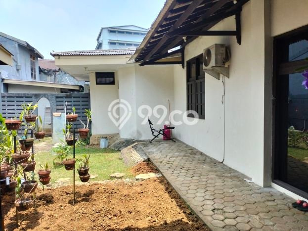 Ready to Use! Premium House LT 700m2 Desain Elegan di Pajajaran Ready to Use! Premium House LT 700m2 Desain Elegan di Pajajaran