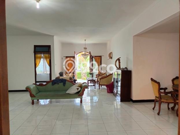 Rumah Luxury Modern Siap Huni di Taman Yasmin Bogor Rumah Luxury Modern Siap Huni di Taman Yasmin Bogor