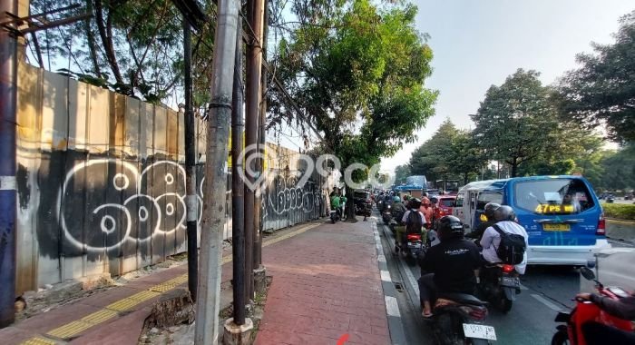 Kavling Tanah untuk Dijual di Jati Padang, Jakarta Selatan, Luas 471m2 Kavling Tanah untuk Dijual di Jati Padang, Jakarta Selatan, Luas 471m2