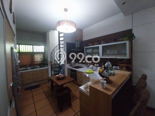 Rumah Minimalis 4 KT di Bekasi Kota Bekasi Semi Furnished Rumah Minimalis 4 KT di Bekasi Kota Bekasi Semi Furnished
