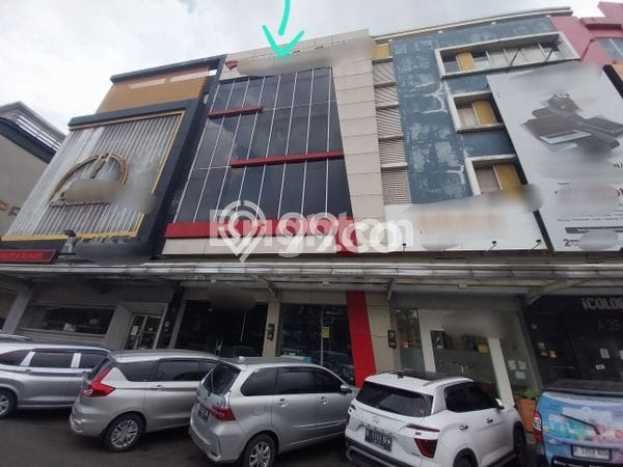 AREA BERKEMBANG! Ruko Disewakan Kawasan , Luas 686m2m², Ready Operasional AREA BERKEMBANG! Ruko Disewakan Kawasan , Luas 686m2m², Ready Operasional