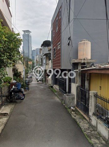 For Sale! Premium House LT 150m2 Desain Modern di Setiabudi For Sale! Premium House LT 150m2 Desain Modern di Setiabudi