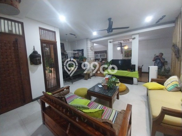 Rumah Minimalis 4 KT di Bekasi Kota Bekasi Semi Furnished Rumah Minimalis 4 KT di Bekasi Kota Bekasi Semi Furnished