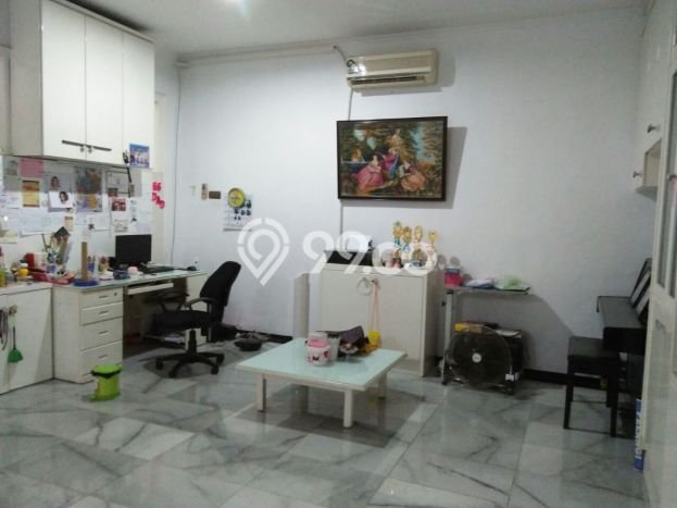 Rumah Minimalis 4 KT di Puri Anjasmoro Semarang Semi Furnished Rumah Minimalis 4 KT di Puri Anjasmoro Semarang Semi Furnished