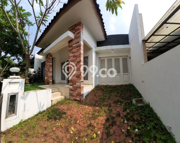 For Sale! Luxury House LT 235m2 Desain Elegan di Candi Golf For Sale! Luxury House LT 235m2 Desain Elegan di Candi Golf