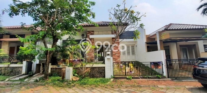 For Sale! Luxury House LT 235m2 Desain Elegan di Candi Golf For Sale! Luxury House LT 235m2 Desain Elegan di Candi Golf