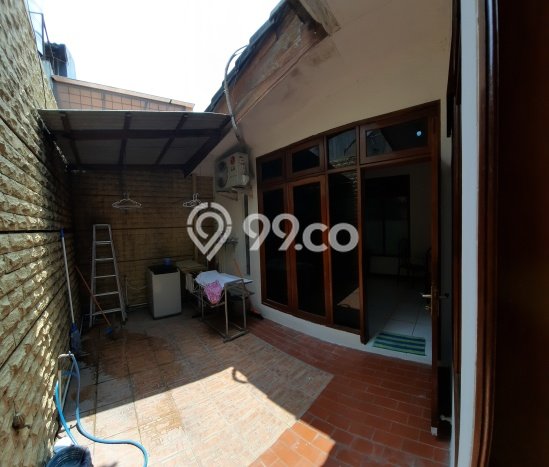 Jual Rumah Eksklusif 2 KT di Bukit Sari, Semarang Jual Rumah Eksklusif 2 KT di Bukit Sari, Semarang
