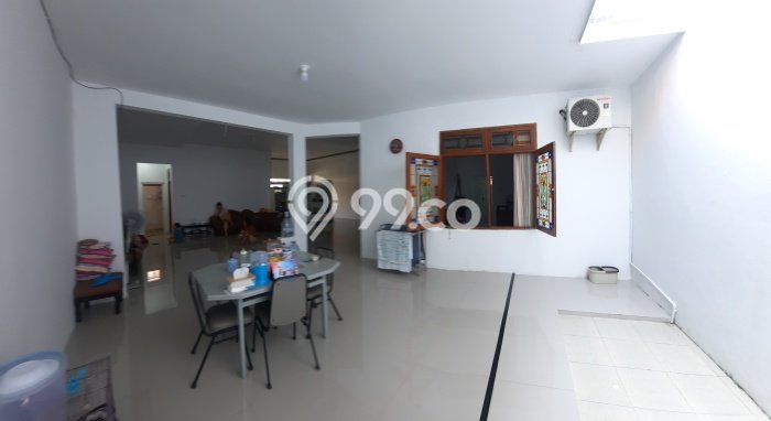 Rumah Luxury Modern Tanpa Renovasi di Puri Anjasmoro Semarang Rumah Luxury Modern Tanpa Renovasi di Puri Anjasmoro Semarang