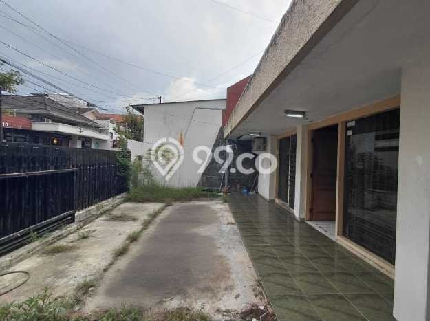 Siap Huni Rumah Mewah 3 Kamar di Semarang Tengah Dekat ke Mana Pun Siap Huni Rumah Mewah 3 Kamar di Semarang Tengah Dekat ke Mana Pun