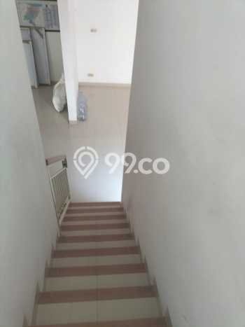Rumah Modern Cantik 2 KT Bisa Langsung Pindah di Tegal Barat Rumah Modern Cantik 2 KT Bisa Langsung Pindah di Tegal Barat