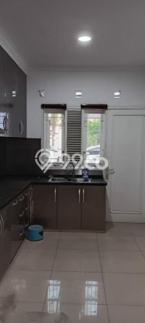 Kesempatan Emas Memiliki Rumah 4 KT 3 KM di Kawasan Bisnis Ciputat Timur, Tangerang Selatan Kesempatan Emas Memiliki Rumah 4 KT 3 KM di Kawasan Bisnis Ciputat Timur, Tangerang Selatan