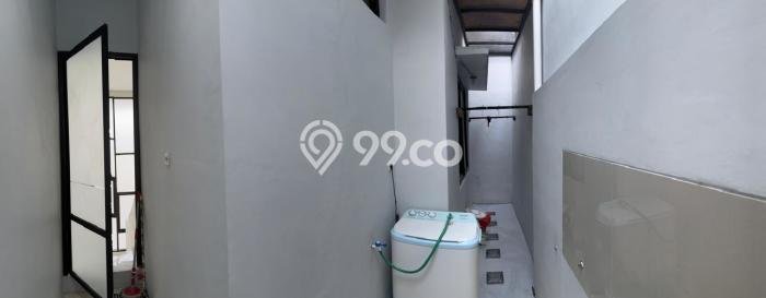 Rumah Strategis Modern Lb 100m2 di Ciputat Timur, Tangerang Selatan Rumah Strategis Modern Lb 100m2 di Ciputat Timur, Tangerang Selatan