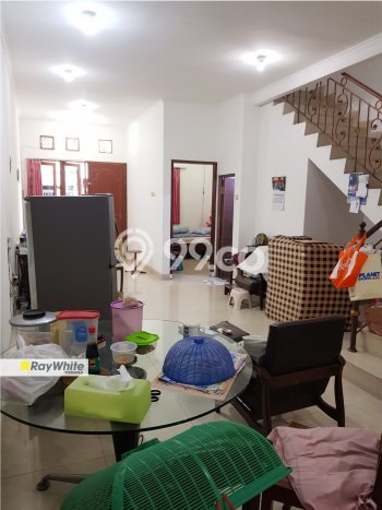 Dijual Rumah Luas Elegan Dengan View Cantik di Tomang, Jakarta Barat Dijual Rumah Luas Elegan Dengan View Cantik di Tomang, Jakarta Barat