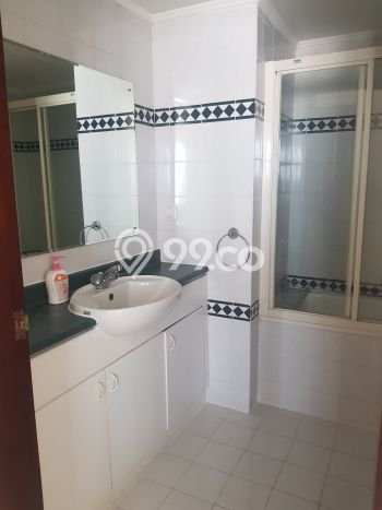 LOKASI PREMIUM! Apartemen di Gambir, 3 KT, Luas 84m², Strategis LOKASI PREMIUM! Apartemen di Gambir, 3 KT, Luas 84m², Strategis