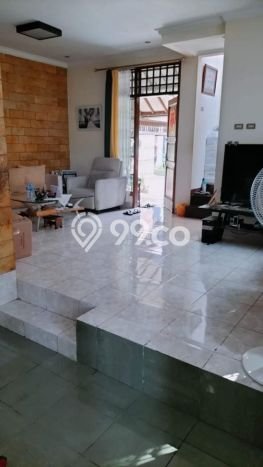 Rumah Nyaman dengan 3 Kamar Tidur dan 3 Kamar Mandi di Kawasan Kota Wisata, Bogor Rumah Nyaman dengan 3 Kamar Tidur dan 3 Kamar Mandi di Kawasan Kota Wisata, Bogor