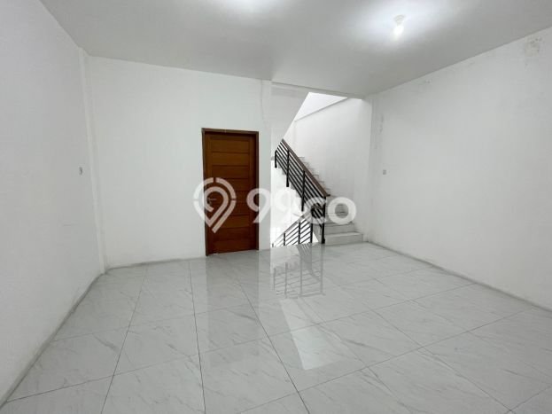 Rumah Minimalis LT 132m² Siap Huni di Kompleks Cluster Jelambar, Jakarta Barat Rumah Minimalis LT 132m² Siap Huni di Kompleks Cluster Jelambar, Jakarta Barat