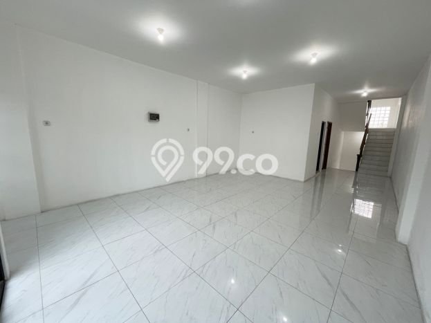 Rumah Minimalis LT 132m² Siap Huni di Kompleks Cluster Jelambar, Jakarta Barat Rumah Minimalis LT 132m² Siap Huni di Kompleks Cluster Jelambar, Jakarta Barat