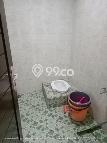 Rumah Kontrakan Jakarta Barat LT 90m2 LB 200m2 Area Grogol Rumah Kontrakan Jakarta Barat LT 90m2 LB 200m2 Area Grogol