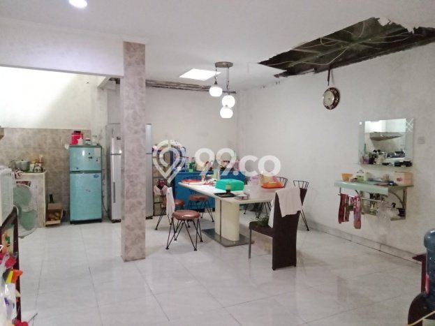 Dijual Rumah Mewah Elegan Dengan View Eksklusif di Jelambar, Jakarta Barat Dijual Rumah Mewah Elegan Dengan View Eksklusif di Jelambar, Jakarta Barat