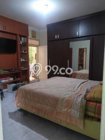 Rumah Strategis Modern Lb 150m2 di Cengkareng, Jakarta Barat Rumah Strategis Modern Lb 150m2 di Cengkareng, Jakarta Barat