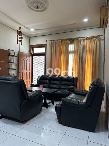 Rumah LT 102m² Lokasi Asri di Jelambar, Jakarta Barat Rumah LT 102m² Lokasi Asri di Jelambar, Jakarta Barat